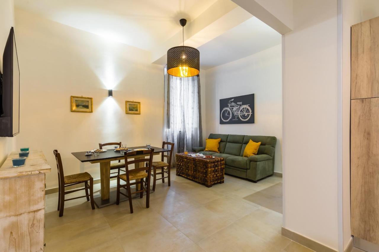 Maradona Place Apartment By Wonderful Italy Napoli Bagian luar foto