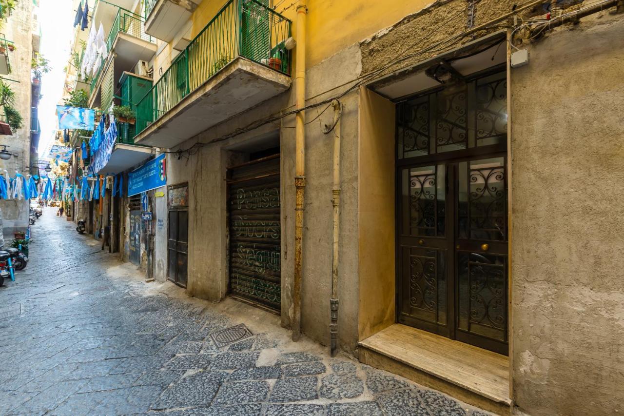 Maradona Place Apartment By Wonderful Italy Napoli Bagian luar foto