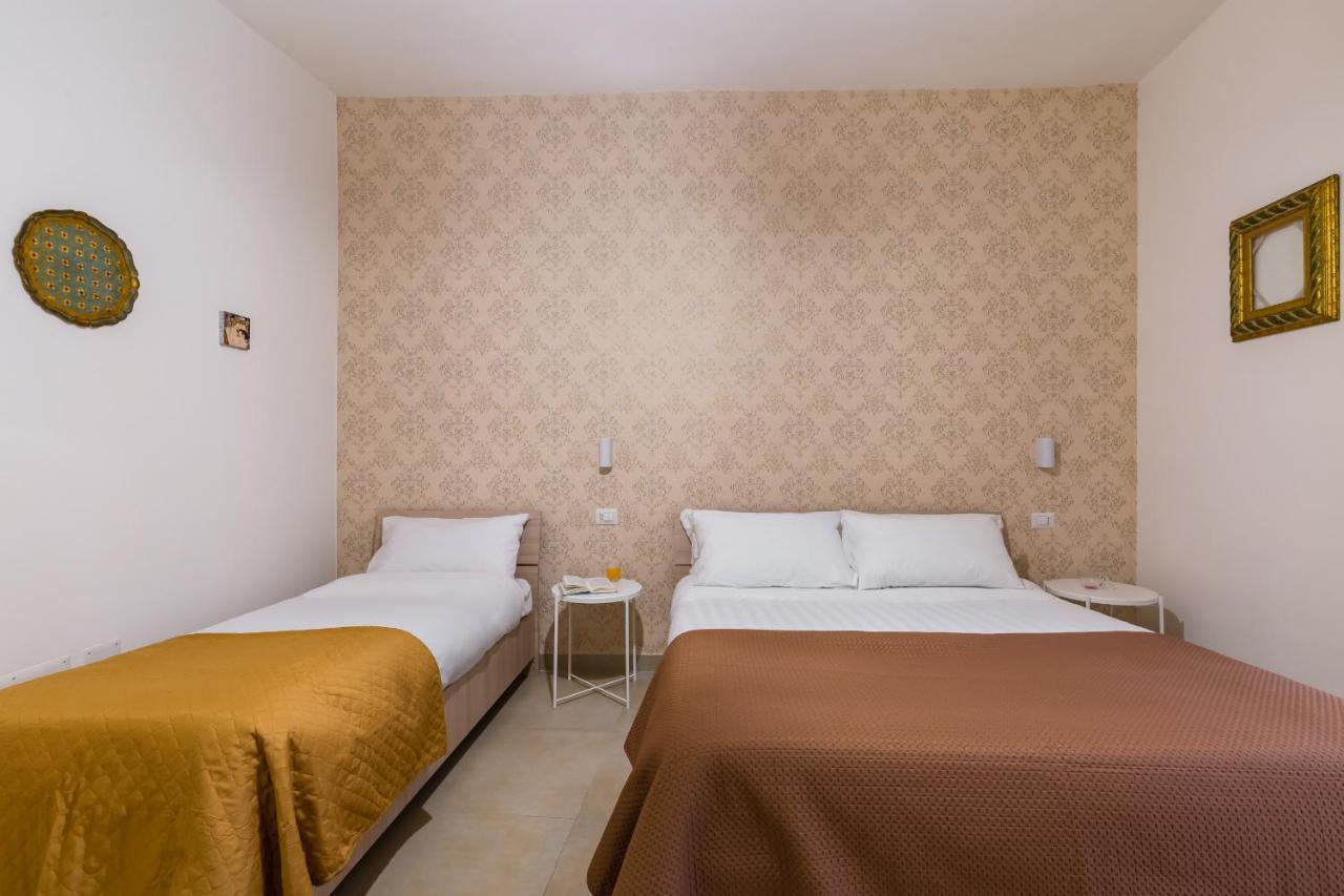 Maradona Place Apartment By Wonderful Italy Napoli Bagian luar foto